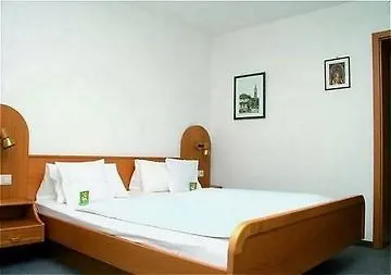Hotel Baren-1